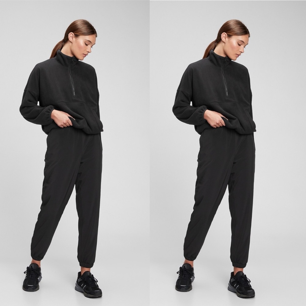 GapFit Recycled Reversible Runaround Joggers